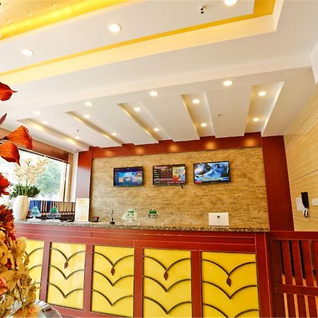 Greentree Inn Bole Wanxianghui Express Hotel Extérieur photo