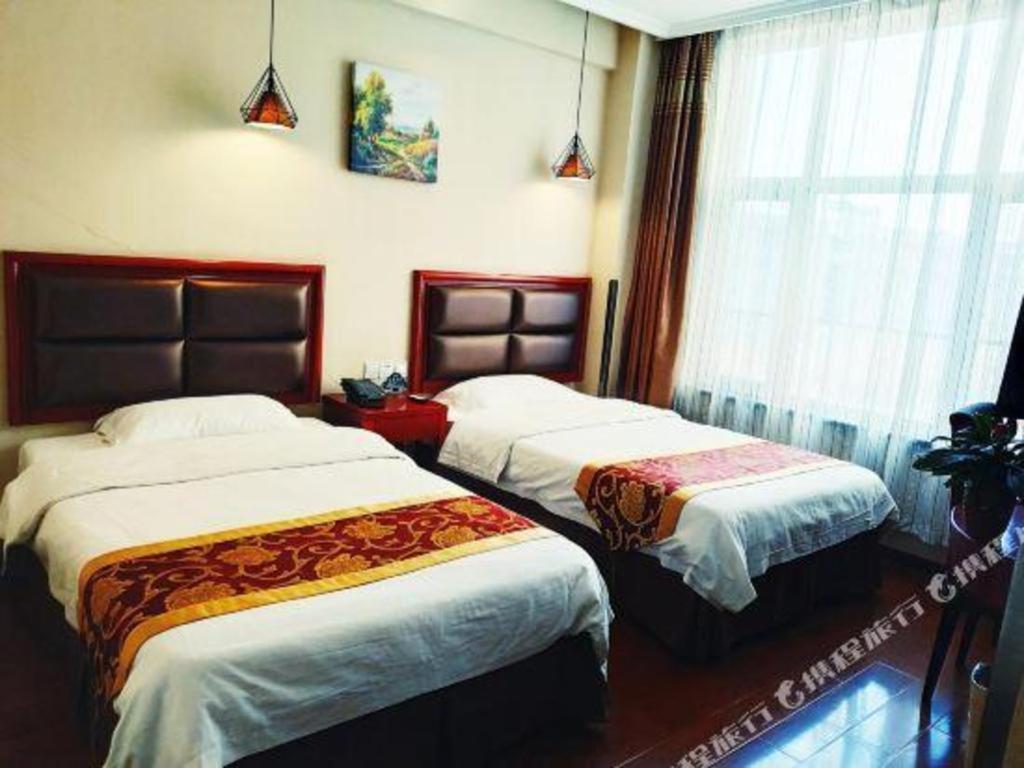 Greentree Inn Bole Wanxianghui Express Hotel Extérieur photo
